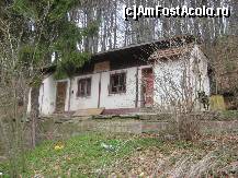 [P15] Vila 'Rozamarin' din incinta bailor s-a cam ofilit » foto by dorgo
 - 
<span class="allrVoted glyphicon glyphicon-heart hidden" id="av107778"></span>
<a class="m-l-10 hidden" id="sv107778" onclick="voting_Foto_DelVot(,107778,3541)" role="button">șterge vot <span class="glyphicon glyphicon-remove"></span></a>
<a id="v9107778" class=" c-red"  onclick="voting_Foto_SetVot(107778)" role="button"><span class="glyphicon glyphicon-heart-empty"></span> <b>LIKE</b> = Votează poza</a> <img class="hidden"  id="f107778W9" src="/imagini/loader.gif" border="0" /><span class="AjErrMes hidden" id="e107778ErM"></span>
