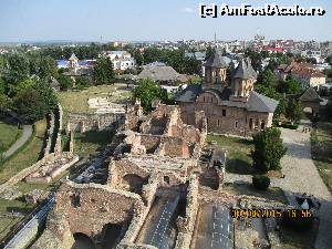 [P17] Tot privind din turn spre cetate si dincolo de ea.  » foto by elviramvio
 - 
<span class="allrVoted glyphicon glyphicon-heart hidden" id="av662178"></span>
<a class="m-l-10 hidden" id="sv662178" onclick="voting_Foto_DelVot(,662178,3568)" role="button">șterge vot <span class="glyphicon glyphicon-remove"></span></a>
<a id="v9662178" class=" c-red"  onclick="voting_Foto_SetVot(662178)" role="button"><span class="glyphicon glyphicon-heart-empty"></span> <b>LIKE</b> = Votează poza</a> <img class="hidden"  id="f662178W9" src="/imagini/loader.gif" border="0" /><span class="AjErrMes hidden" id="e662178ErM"></span>