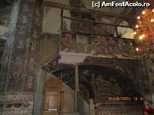 [P09] Parte din balcon si o copie a jiltului domnesc.  » foto by elviramvio
 - 
<span class="allrVoted glyphicon glyphicon-heart hidden" id="av662170"></span>
<a class="m-l-10 hidden" id="sv662170" onclick="voting_Foto_DelVot(,662170,3568)" role="button">șterge vot <span class="glyphicon glyphicon-remove"></span></a>
<a id="v9662170" class=" c-red"  onclick="voting_Foto_SetVot(662170)" role="button"><span class="glyphicon glyphicon-heart-empty"></span> <b>LIKE</b> = Votează poza</a> <img class="hidden"  id="f662170W9" src="/imagini/loader.gif" border="0" /><span class="AjErrMes hidden" id="e662170ErM"></span>