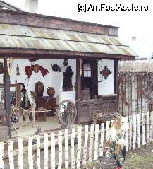 [P17] In vecinatatea casei caprei se afla casa mosului si a babei. » foto by corinka
 - 
<span class="allrVoted glyphicon glyphicon-heart hidden" id="av59722"></span>
<a class="m-l-10 hidden" id="sv59722" onclick="voting_Foto_DelVot(,59722,3571)" role="button">șterge vot <span class="glyphicon glyphicon-remove"></span></a>
<a id="v959722" class=" c-red"  onclick="voting_Foto_SetVot(59722)" role="button"><span class="glyphicon glyphicon-heart-empty"></span> <b>LIKE</b> = Votează poza</a> <img class="hidden"  id="f59722W9" src="/imagini/loader.gif" border="0" /><span class="AjErrMes hidden" id="e59722ErM"></span>