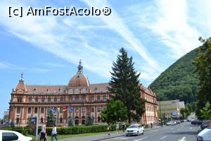 [P02] Palatul Justiției-în fundal Tâmpa » foto by AZE
 - 
<span class="allrVoted glyphicon glyphicon-heart hidden" id="av1106454"></span>
<a class="m-l-10 hidden" id="sv1106454" onclick="voting_Foto_DelVot(,1106454,3615)" role="button">șterge vot <span class="glyphicon glyphicon-remove"></span></a>
<a id="v91106454" class=" c-red"  onclick="voting_Foto_SetVot(1106454)" role="button"><span class="glyphicon glyphicon-heart-empty"></span> <b>LIKE</b> = Votează poza</a> <img class="hidden"  id="f1106454W9" src="/imagini/loader.gif" border="0" /><span class="AjErrMes hidden" id="e1106454ErM"></span>