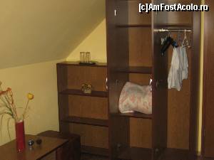 [P29] Mobilierul camerei » foto by dorgo
 - 
<span class="allrVoted glyphicon glyphicon-heart hidden" id="av519484"></span>
<a class="m-l-10 hidden" id="sv519484" onclick="voting_Foto_DelVot(,519484,3615)" role="button">șterge vot <span class="glyphicon glyphicon-remove"></span></a>
<a id="v9519484" class=" c-red"  onclick="voting_Foto_SetVot(519484)" role="button"><span class="glyphicon glyphicon-heart-empty"></span> <b>LIKE</b> = Votează poza</a> <img class="hidden"  id="f519484W9" src="/imagini/loader.gif" border="0" /><span class="AjErrMes hidden" id="e519484ErM"></span>