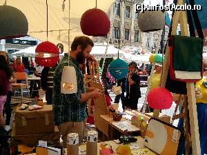 [P22] Targ de produse manufacturiere in Piata Sfatului » foto by dorgo
 - 
<span class="allrVoted glyphicon glyphicon-heart hidden" id="av660375"></span>
<a class="m-l-10 hidden" id="sv660375" onclick="voting_Foto_DelVot(,660375,3615)" role="button">șterge vot <span class="glyphicon glyphicon-remove"></span></a>
<a id="v9660375" class=" c-red"  onclick="voting_Foto_SetVot(660375)" role="button"><span class="glyphicon glyphicon-heart-empty"></span> <b>LIKE</b> = Votează poza</a> <img class="hidden"  id="f660375W9" src="/imagini/loader.gif" border="0" /><span class="AjErrMes hidden" id="e660375ErM"></span>