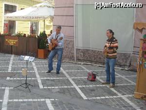 [P24] Obladi, oblada, life goes on!  » foto by dorgo
 - 
<span class="allrVoted glyphicon glyphicon-heart hidden" id="av660380"></span>
<a class="m-l-10 hidden" id="sv660380" onclick="voting_Foto_DelVot(,660380,3615)" role="button">șterge vot <span class="glyphicon glyphicon-remove"></span></a>
<a id="v9660380" class=" c-red"  onclick="voting_Foto_SetVot(660380)" role="button"><span class="glyphicon glyphicon-heart-empty"></span> <b>LIKE</b> = Votează poza</a> <img class="hidden"  id="f660380W9" src="/imagini/loader.gif" border="0" /><span class="AjErrMes hidden" id="e660380ErM"></span>