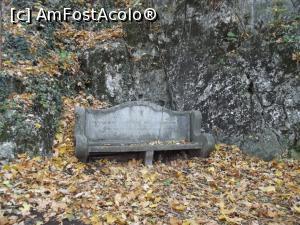 [P32] Banca de piatră a lui Alesius » foto by irinad
 - 
<span class="allrVoted glyphicon glyphicon-heart hidden" id="av1051455"></span>
<a class="m-l-10 hidden" id="sv1051455" onclick="voting_Foto_DelVot(,1051455,3615)" role="button">șterge vot <span class="glyphicon glyphicon-remove"></span></a>
<a id="v91051455" class=" c-red"  onclick="voting_Foto_SetVot(1051455)" role="button"><span class="glyphicon glyphicon-heart-empty"></span> <b>LIKE</b> = Votează poza</a> <img class="hidden"  id="f1051455W9" src="/imagini/loader.gif" border="0" /><span class="AjErrMes hidden" id="e1051455ErM"></span>