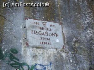 [P35] Placa de piatră ce aminteşte de Fr. Gabony » foto by irinad
 - 
<span class="allrVoted glyphicon glyphicon-heart hidden" id="av1051458"></span>
<a class="m-l-10 hidden" id="sv1051458" onclick="voting_Foto_DelVot(,1051458,3615)" role="button">șterge vot <span class="glyphicon glyphicon-remove"></span></a>
<a id="v91051458" class=" c-red"  onclick="voting_Foto_SetVot(1051458)" role="button"><span class="glyphicon glyphicon-heart-empty"></span> <b>LIKE</b> = Votează poza</a> <img class="hidden"  id="f1051458W9" src="/imagini/loader.gif" border="0" /><span class="AjErrMes hidden" id="e1051458ErM"></span>
