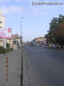 [P63] Bulevardul ce trece pe langa Cercul Militar spre centru » foto by abbilbal*
 - 
<span class="allrVoted glyphicon glyphicon-heart hidden" id="av84106"></span>
<a class="m-l-10 hidden" id="sv84106" onclick="voting_Foto_DelVot(,84106,3615)" role="button">șterge vot <span class="glyphicon glyphicon-remove"></span></a>
<a id="v984106" class=" c-red"  onclick="voting_Foto_SetVot(84106)" role="button"><span class="glyphicon glyphicon-heart-empty"></span> <b>LIKE</b> = Votează poza</a> <img class="hidden"  id="f84106W9" src="/imagini/loader.gif" border="0" /><span class="AjErrMes hidden" id="e84106ErM"></span>