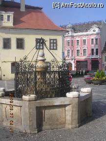 [P68] Fantana in Piata Sfatului » foto by abbilbal*
 - 
<span class="allrVoted glyphicon glyphicon-heart hidden" id="av84111"></span>
<a class="m-l-10 hidden" id="sv84111" onclick="voting_Foto_DelVot(,84111,3615)" role="button">șterge vot <span class="glyphicon glyphicon-remove"></span></a>
<a id="v984111" class=" c-red"  onclick="voting_Foto_SetVot(84111)" role="button"><span class="glyphicon glyphicon-heart-empty"></span> <b>LIKE</b> = Votează poza</a> <img class="hidden"  id="f84111W9" src="/imagini/loader.gif" border="0" /><span class="AjErrMes hidden" id="e84111ErM"></span>