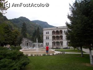 [P07] In parcul central din Herculane.  » foto by marius gaudi*
 - 
<span class="allrVoted glyphicon glyphicon-heart hidden" id="av843854"></span>
<a class="m-l-10 hidden" id="sv843854" onclick="voting_Foto_DelVot(,843854,3645)" role="button">șterge vot <span class="glyphicon glyphicon-remove"></span></a>
<a id="v9843854" class=" c-red"  onclick="voting_Foto_SetVot(843854)" role="button"><span class="glyphicon glyphicon-heart-empty"></span> <b>LIKE</b> = Votează poza</a> <img class="hidden"  id="f843854W9" src="/imagini/loader.gif" border="0" /><span class="AjErrMes hidden" id="e843854ErM"></span>