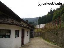 [P16] Predeal - telescaunul Clabucet - sunt lacate pe usa » foto by ascent
 - 
<span class="allrVoted glyphicon glyphicon-heart hidden" id="av158713"></span>
<a class="m-l-10 hidden" id="sv158713" onclick="voting_Foto_DelVot(,158713,3677)" role="button">șterge vot <span class="glyphicon glyphicon-remove"></span></a>
<a id="v9158713" class=" c-red"  onclick="voting_Foto_SetVot(158713)" role="button"><span class="glyphicon glyphicon-heart-empty"></span> <b>LIKE</b> = Votează poza</a> <img class="hidden"  id="f158713W9" src="/imagini/loader.gif" border="0" /><span class="AjErrMes hidden" id="e158713ErM"></span>