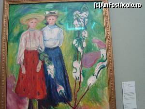 [P21] Eduard Munch -Două fete sub copac, explozie de culoare » foto by mireille
 - 
<span class="allrVoted glyphicon glyphicon-heart hidden" id="av618997"></span>
<a class="m-l-10 hidden" id="sv618997" onclick="voting_Foto_DelVot(,618997,3679)" role="button">șterge vot <span class="glyphicon glyphicon-remove"></span></a>
<a id="v9618997" class=" c-red"  onclick="voting_Foto_SetVot(618997)" role="button"><span class="glyphicon glyphicon-heart-empty"></span> <b>LIKE</b> = Votează poza</a> <img class="hidden"  id="f618997W9" src="/imagini/loader.gif" border="0" /><span class="AjErrMes hidden" id="e618997ErM"></span>