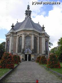 [P19] Nieuwe Kerk » foto by Costi
 - 
<span class="allrVoted glyphicon glyphicon-heart hidden" id="av24173"></span>
<a class="m-l-10 hidden" id="sv24173" onclick="voting_Foto_DelVot(,24173,3707)" role="button">șterge vot <span class="glyphicon glyphicon-remove"></span></a>
<a id="v924173" class=" c-red"  onclick="voting_Foto_SetVot(24173)" role="button"><span class="glyphicon glyphicon-heart-empty"></span> <b>LIKE</b> = Votează poza</a> <img class="hidden"  id="f24173W9" src="/imagini/loader.gif" border="0" /><span class="AjErrMes hidden" id="e24173ErM"></span>