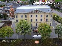 [P10] Replică a Hotel Des Indes, din Haga. » foto by Costi
 - 
<span class="allrVoted glyphicon glyphicon-heart hidden" id="av24288"></span>
<a class="m-l-10 hidden" id="sv24288" onclick="voting_Foto_DelVot(,24288,3707)" role="button">șterge vot <span class="glyphicon glyphicon-remove"></span></a>
<a id="v924288" class=" c-red"  onclick="voting_Foto_SetVot(24288)" role="button"><span class="glyphicon glyphicon-heart-empty"></span> <b>LIKE</b> = Votează poza</a> <img class="hidden"  id="f24288W9" src="/imagini/loader.gif" border="0" /><span class="AjErrMes hidden" id="e24288ErM"></span>