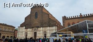 [P30] Basilica San Petroniu » foto by irinad
 - 
<span class="allrVoted glyphicon glyphicon-heart hidden" id="av1521406"></span>
<a class="m-l-10 hidden" id="sv1521406" onclick="voting_Foto_DelVot(,1521406,3721)" role="button">șterge vot <span class="glyphicon glyphicon-remove"></span></a>
<a id="v91521406" class=" c-red"  onclick="voting_Foto_SetVot(1521406)" role="button"><span class="glyphicon glyphicon-heart-empty"></span> <b>LIKE</b> = Votează poza</a> <img class="hidden"  id="f1521406W9" src="/imagini/loader.gif" border="0" /><span class="AjErrMes hidden" id="e1521406ErM"></span>