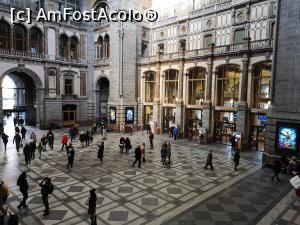 [P07] Gara din Anvers; sala de așteptare » foto by crismis
 - 
<span class="allrVoted glyphicon glyphicon-heart hidden" id="av1057209"></span>
<a class="m-l-10 hidden" id="sv1057209" onclick="voting_Foto_DelVot(,1057209,3747)" role="button">șterge vot <span class="glyphicon glyphicon-remove"></span></a>
<a id="v91057209" class=" c-red"  onclick="voting_Foto_SetVot(1057209)" role="button"><span class="glyphicon glyphicon-heart-empty"></span> <b>LIKE</b> = Votează poza</a> <img class="hidden"  id="f1057209W9" src="/imagini/loader.gif" border="0" /><span class="AjErrMes hidden" id="e1057209ErM"></span>