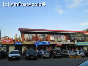 [P03] in centrul statiunii, statie de autobuz » foto by flaviana77
 - 
<span class="allrVoted glyphicon glyphicon-heart hidden" id="av895500"></span>
<a class="m-l-10 hidden" id="sv895500" onclick="voting_Foto_DelVot(,895500,3771)" role="button">șterge vot <span class="glyphicon glyphicon-remove"></span></a>
<a id="v9895500" class=" c-red"  onclick="voting_Foto_SetVot(895500)" role="button"><span class="glyphicon glyphicon-heart-empty"></span> <b>LIKE</b> = Votează poza</a> <img class="hidden"  id="f895500W9" src="/imagini/loader.gif" border="0" /><span class="AjErrMes hidden" id="e895500ErM"></span>