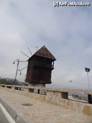 [P51] Ne intoarcem pe langa simbolul Nessebar-ului...  » foto by Marian Preda
 - 
<span class="allrVoted glyphicon glyphicon-heart hidden" id="av510851"></span>
<a class="m-l-10 hidden" id="sv510851" onclick="voting_Foto_DelVot(,510851,3774)" role="button">șterge vot <span class="glyphicon glyphicon-remove"></span></a>
<a id="v9510851" class=" c-red"  onclick="voting_Foto_SetVot(510851)" role="button"><span class="glyphicon glyphicon-heart-empty"></span> <b>LIKE</b> = Votează poza</a> <img class="hidden"  id="f510851W9" src="/imagini/loader.gif" border="0" /><span class="AjErrMes hidden" id="e510851ErM"></span>