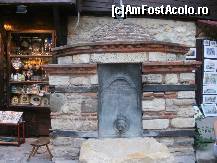 [P23] Vechiul Nessebar: fantana secata » foto by Nicu V
 - 
<span class="allrVoted glyphicon glyphicon-heart hidden" id="av398485"></span>
<a class="m-l-10 hidden" id="sv398485" onclick="voting_Foto_DelVot(,398485,3774)" role="button">șterge vot <span class="glyphicon glyphicon-remove"></span></a>
<a id="v9398485" class=" c-red"  onclick="voting_Foto_SetVot(398485)" role="button"><span class="glyphicon glyphicon-heart-empty"></span> <b>LIKE</b> = Votează poza</a> <img class="hidden"  id="f398485W9" src="/imagini/loader.gif" border="0" /><span class="AjErrMes hidden" id="e398485ErM"></span>