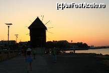 [P21]  -- <small>// FĂRĂ DESCRIERE</small> » foto by andrekuf
 - 
<span class="allrVoted glyphicon glyphicon-heart hidden" id="av360226"></span>
<a class="m-l-10 hidden" id="sv360226" onclick="voting_Foto_DelVot(,360226,3774)" role="button">șterge vot <span class="glyphicon glyphicon-remove"></span></a>
<a id="v9360226" class=" c-red"  onclick="voting_Foto_SetVot(360226)" role="button"><span class="glyphicon glyphicon-heart-empty"></span> <b>LIKE</b> = Votează poza</a> <img class="hidden"  id="f360226W9" src="/imagini/loader.gif" border="0" /><span class="AjErrMes hidden" id="e360226ErM"></span>