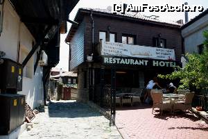 [P11] Primul restaurant întâlnit și prima casă în stilul atât de special arhitectonic.  » foto by le_maitre
 - 
<span class="allrVoted glyphicon glyphicon-heart hidden" id="av483518"></span>
<a class="m-l-10 hidden" id="sv483518" onclick="voting_Foto_DelVot(,483518,3774)" role="button">șterge vot <span class="glyphicon glyphicon-remove"></span></a>
<a id="v9483518" class=" c-red"  onclick="voting_Foto_SetVot(483518)" role="button"><span class="glyphicon glyphicon-heart-empty"></span> <b>LIKE</b> = Votează poza</a> <img class="hidden"  id="f483518W9" src="/imagini/loader.gif" border="0" /><span class="AjErrMes hidden" id="e483518ErM"></span>