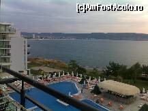 [P01] vedere din hotelul Festa Panorama Nessebar. In departare se observa hotelurile din statiunea Sunny Beach.  » foto by adialexe
 - 
<span class="allrVoted glyphicon glyphicon-heart hidden" id="av347656"></span>
<a class="m-l-10 hidden" id="sv347656" onclick="voting_Foto_DelVot(,347656,3774)" role="button">șterge vot <span class="glyphicon glyphicon-remove"></span></a>
<a id="v9347656" class=" c-red"  onclick="voting_Foto_SetVot(347656)" role="button"><span class="glyphicon glyphicon-heart-empty"></span> <b>LIKE</b> = Votează poza</a> <img class="hidden"  id="f347656W9" src="/imagini/loader.gif" border="0" /><span class="AjErrMes hidden" id="e347656ErM"></span>