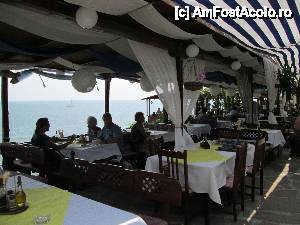 [P15] ce poate fi mai romantic? ...  :)  » foto by ile07
 - 
<span class="allrVoted glyphicon glyphicon-heart hidden" id="av457266"></span>
<a class="m-l-10 hidden" id="sv457266" onclick="voting_Foto_DelVot(,457266,3774)" role="button">șterge vot <span class="glyphicon glyphicon-remove"></span></a>
<a id="v9457266" class=" c-red"  onclick="voting_Foto_SetVot(457266)" role="button"><span class="glyphicon glyphicon-heart-empty"></span> <b>LIKE</b> = Votează poza</a> <img class="hidden"  id="f457266W9" src="/imagini/loader.gif" border="0" /><span class="AjErrMes hidden" id="e457266ErM"></span>