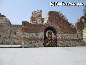 [P19] ruinele...  » foto by ile07
 - 
<span class="allrVoted glyphicon glyphicon-heart hidden" id="av457270"></span>
<a class="m-l-10 hidden" id="sv457270" onclick="voting_Foto_DelVot(,457270,3774)" role="button">șterge vot <span class="glyphicon glyphicon-remove"></span></a>
<a id="v9457270" class=" c-red"  onclick="voting_Foto_SetVot(457270)" role="button"><span class="glyphicon glyphicon-heart-empty"></span> <b>LIKE</b> = Votează poza</a> <img class="hidden"  id="f457270W9" src="/imagini/loader.gif" border="0" /><span class="AjErrMes hidden" id="e457270ErM"></span>