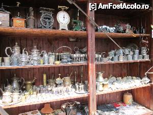 [P02] magazin antichitati...  » foto by ile07
 - 
<span class="allrVoted glyphicon glyphicon-heart hidden" id="av457226"></span>
<a class="m-l-10 hidden" id="sv457226" onclick="voting_Foto_DelVot(,457226,3774)" role="button">șterge vot <span class="glyphicon glyphicon-remove"></span></a>
<a id="v9457226" class=" c-red"  onclick="voting_Foto_SetVot(457226)" role="button"><span class="glyphicon glyphicon-heart-empty"></span> <b>LIKE</b> = Votează poza</a> <img class="hidden"  id="f457226W9" src="/imagini/loader.gif" border="0" /><span class="AjErrMes hidden" id="e457226ErM"></span>