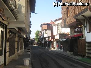 [P08] o arteră mai importantă a vechiului oraş » foto by kiwivik
 - 
<span class="allrVoted glyphicon glyphicon-heart hidden" id="av461034"></span>
<a class="m-l-10 hidden" id="sv461034" onclick="voting_Foto_DelVot(,461034,3774)" role="button">șterge vot <span class="glyphicon glyphicon-remove"></span></a>
<a id="v9461034" class=" c-red"  onclick="voting_Foto_SetVot(461034)" role="button"><span class="glyphicon glyphicon-heart-empty"></span> <b>LIKE</b> = Votează poza</a> <img class="hidden"  id="f461034W9" src="/imagini/loader.gif" border="0" /><span class="AjErrMes hidden" id="e461034ErM"></span>