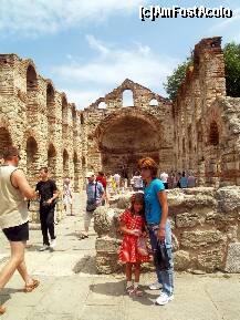 [P25] Episcopia veche sau Sfanta Sofia » foto by pepsi70ro
 - 
<span class="allrVoted glyphicon glyphicon-heart hidden" id="av261739"></span>
<a class="m-l-10 hidden" id="sv261739" onclick="voting_Foto_DelVot(,261739,3774)" role="button">șterge vot <span class="glyphicon glyphicon-remove"></span></a>
<a id="v9261739" class=" c-red"  onclick="voting_Foto_SetVot(261739)" role="button"><span class="glyphicon glyphicon-heart-empty"></span> <b>LIKE</b> = Votează poza</a> <img class="hidden"  id="f261739W9" src="/imagini/loader.gif" border="0" /><span class="AjErrMes hidden" id="e261739ErM"></span>