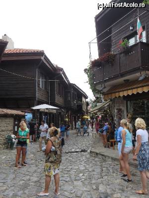 [P12] Forfotă pe străzi » foto by tata123 🔱
 - 
<span class="allrVoted glyphicon glyphicon-heart hidden" id="av553859"></span>
<a class="m-l-10 hidden" id="sv553859" onclick="voting_Foto_DelVot(,553859,3774)" role="button">șterge vot <span class="glyphicon glyphicon-remove"></span></a>
<a id="v9553859" class=" c-red"  onclick="voting_Foto_SetVot(553859)" role="button"><span class="glyphicon glyphicon-heart-empty"></span> <b>LIKE</b> = Votează poza</a> <img class="hidden"  id="f553859W9" src="/imagini/loader.gif" border="0" /><span class="AjErrMes hidden" id="e553859ErM"></span>