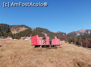 [P21] Sania din fata cabanei unde ne place sa stam la soare, sa bem bere si sa jucam carti.  » foto by Aurici
 - 
<span class="allrVoted glyphicon glyphicon-heart hidden" id="av825539"></span>
<a class="m-l-10 hidden" id="sv825539" onclick="voting_Foto_DelVot(,825539,3798)" role="button">șterge vot <span class="glyphicon glyphicon-remove"></span></a>
<a id="v9825539" class=" c-red"  onclick="voting_Foto_SetVot(825539)" role="button"><span class="glyphicon glyphicon-heart-empty"></span> <b>LIKE</b> = Votează poza</a> <img class="hidden"  id="f825539W9" src="/imagini/loader.gif" border="0" /><span class="AjErrMes hidden" id="e825539ErM"></span>