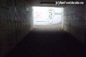 [P14] Tunelul prin care treceam ca sa ajungem de la gara in parc » foto by AleDia
 - 
<span class="allrVoted glyphicon glyphicon-heart hidden" id="av589669"></span>
<a class="m-l-10 hidden" id="sv589669" onclick="voting_Foto_DelVot(,589669,3827)" role="button">șterge vot <span class="glyphicon glyphicon-remove"></span></a>
<a id="v9589669" class=" c-red"  onclick="voting_Foto_SetVot(589669)" role="button"><span class="glyphicon glyphicon-heart-empty"></span> <b>LIKE</b> = Votează poza</a> <img class="hidden"  id="f589669W9" src="/imagini/loader.gif" border="0" /><span class="AjErrMes hidden" id="e589669ErM"></span>