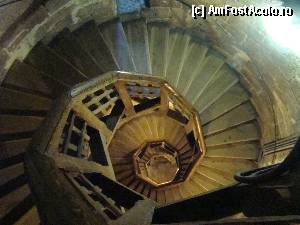 [P06] Urcăm în turnul cetăţii.  » foto by abancor
 - 
<span class="allrVoted glyphicon glyphicon-heart hidden" id="av386245"></span>
<a class="m-l-10 hidden" id="sv386245" onclick="voting_Foto_DelVot(,386245,3842)" role="button">șterge vot <span class="glyphicon glyphicon-remove"></span></a>
<a id="v9386245" class=" c-red"  onclick="voting_Foto_SetVot(386245)" role="button"><span class="glyphicon glyphicon-heart-empty"></span> <b>LIKE</b> = Votează poza</a> <img class="hidden"  id="f386245W9" src="/imagini/loader.gif" border="0" /><span class="AjErrMes hidden" id="e386245ErM"></span>