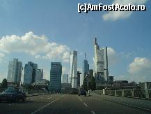 [P17] Westend- Frankfurt, o scurta vedere din masina » foto by deliutza27
 - 
<span class="allrVoted glyphicon glyphicon-heart hidden" id="av136877"></span>
<a class="m-l-10 hidden" id="sv136877" onclick="voting_Foto_DelVot(,136877,3842)" role="button">șterge vot <span class="glyphicon glyphicon-remove"></span></a>
<a id="v9136877" class=" c-red"  onclick="voting_Foto_SetVot(136877)" role="button"><span class="glyphicon glyphicon-heart-empty"></span> <b>LIKE</b> = Votează poza</a> <img class="hidden"  id="f136877W9" src="/imagini/loader.gif" border="0" /><span class="AjErrMes hidden" id="e136877ErM"></span>