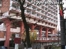[P02] Baile Felix - Hotel Termal » foto by danoradea
 - 
<span class="allrVoted glyphicon glyphicon-heart hidden" id="av30124"></span>
<a class="m-l-10 hidden" id="sv30124" onclick="voting_Foto_DelVot(,30124,3846)" role="button">șterge vot <span class="glyphicon glyphicon-remove"></span></a>
<a id="v930124" class=" c-red"  onclick="voting_Foto_SetVot(30124)" role="button"><span class="glyphicon glyphicon-heart-empty"></span> <b>LIKE</b> = Votează poza</a> <img class="hidden"  id="f30124W9" src="/imagini/loader.gif" border="0" /><span class="AjErrMes hidden" id="e30124ErM"></span>