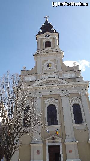 [P18] Biserica cu Luna 
dotata cu un mecanism unic original construit de mesterul vienez Georg Rueppe formata dintr-o sfera cu diametrul de 3 m la 1793.  » foto by Nicu Teusdea
 - 
<span class="allrVoted glyphicon glyphicon-heart hidden" id="av480041"></span>
<a class="m-l-10 hidden" id="sv480041" onclick="voting_Foto_DelVot(,480041,3848)" role="button">șterge vot <span class="glyphicon glyphicon-remove"></span></a>
<a id="v9480041" class=" c-red"  onclick="voting_Foto_SetVot(480041)" role="button"><span class="glyphicon glyphicon-heart-empty"></span> <b>LIKE</b> = Votează poza</a> <img class="hidden"  id="f480041W9" src="/imagini/loader.gif" border="0" /><span class="AjErrMes hidden" id="e480041ErM"></span>