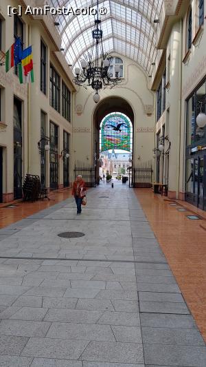 [P10] Galeria Palatul ”Vulturul Negru” » foto by Mitica49
 - 
<span class="allrVoted glyphicon glyphicon-heart hidden" id="av1518558"></span>
<a class="m-l-10 hidden" id="sv1518558" onclick="voting_Foto_DelVot(,1518558,3848)" role="button">șterge vot <span class="glyphicon glyphicon-remove"></span></a>
<a id="v91518558" class=" c-red"  onclick="voting_Foto_SetVot(1518558)" role="button"><span class="glyphicon glyphicon-heart-empty"></span> <b>LIKE</b> = Votează poza</a> <img class="hidden"  id="f1518558W9" src="/imagini/loader.gif" border="0" /><span class="AjErrMes hidden" id="e1518558ErM"></span>