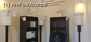 [P07] 07. În holul de la intrare, coloane cu capiteluri în stil „ionic” și „doric”. » foto by doinafil
 - 
<span class="allrVoted glyphicon glyphicon-heart hidden" id="av1492910"></span>
<a class="m-l-10 hidden" id="sv1492910" onclick="voting_Foto_DelVot(,1492910,3848)" role="button">șterge vot <span class="glyphicon glyphicon-remove"></span></a>
<a id="v91492910" class=" c-red"  onclick="voting_Foto_SetVot(1492910)" role="button"><span class="glyphicon glyphicon-heart-empty"></span> <b>LIKE</b> = Votează poza</a> <img class="hidden"  id="f1492910W9" src="/imagini/loader.gif" border="0" /><span class="AjErrMes hidden" id="e1492910ErM"></span>