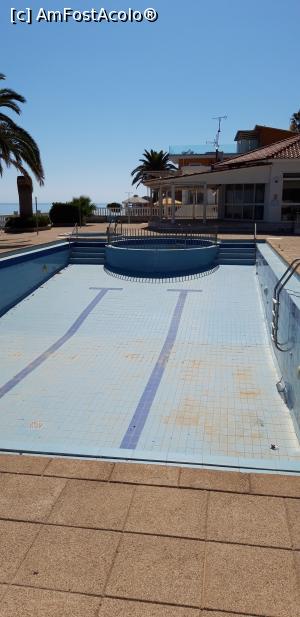 [P07] o piscina frumoasa » foto by PetreM
 - 
<span class="allrVoted glyphicon glyphicon-heart hidden" id="av1173266"></span>
<a class="m-l-10 hidden" id="sv1173266" onclick="voting_Foto_DelVot(,1173266,3858)" role="button">șterge vot <span class="glyphicon glyphicon-remove"></span></a>
<a id="v91173266" class=" c-red"  onclick="voting_Foto_SetVot(1173266)" role="button"><span class="glyphicon glyphicon-heart-empty"></span> <b>LIKE</b> = Votează poza</a> <img class="hidden"  id="f1173266W9" src="/imagini/loader.gif" border="0" /><span class="AjErrMes hidden" id="e1173266ErM"></span>