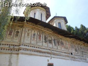 [P06] Biserica veche din Măldăreștii de Sus - Pictura pe latura de sud. » foto by iulianic
 - 
<span class="allrVoted glyphicon glyphicon-heart hidden" id="av1256756"></span>
<a class="m-l-10 hidden" id="sv1256756" onclick="voting_Foto_DelVot(,1256756,3860)" role="button">șterge vot <span class="glyphicon glyphicon-remove"></span></a>
<a id="v91256756" class=" c-red"  onclick="voting_Foto_SetVot(1256756)" role="button"><span class="glyphicon glyphicon-heart-empty"></span> <b>LIKE</b> = Votează poza</a> <img class="hidden"  id="f1256756W9" src="/imagini/loader.gif" border="0" /><span class="AjErrMes hidden" id="e1256756ErM"></span>