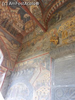 [P18] Horezu - Biserica din T&acirc;rg sau Biserica &ldquo;Intrarea &icirc;n Biserică a Maicii Domnului&rdquo;. » foto by iulianic
 - 
<span class="allrVoted glyphicon glyphicon-heart hidden" id="av1257874"></span>
<a class="m-l-10 hidden" id="sv1257874" onclick="voting_Foto_DelVot(,1257874,3860)" role="button">șterge vot <span class="glyphicon glyphicon-remove"></span></a>
<a id="v91257874" class=" c-red"  onclick="voting_Foto_SetVot(1257874)" role="button"><span class="glyphicon glyphicon-heart-empty"></span> <b>LIKE</b> = Votează poza</a> <img class="hidden"  id="f1257874W9" src="/imagini/loader.gif" border="0" /><span class="AjErrMes hidden" id="e1257874ErM"></span>