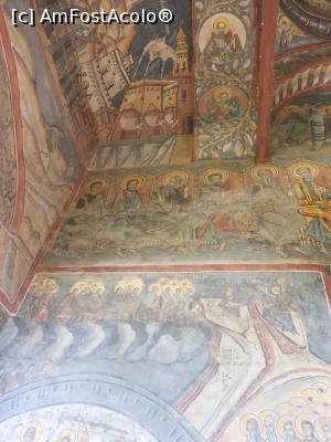 [P20] Horezu - Biserica din T&acirc;rg sau Biserica &ldquo;Intrarea &icirc;n Biserică a Maicii Domnului&rdquo;. » foto by iulianic
 - 
<span class="allrVoted glyphicon glyphicon-heart hidden" id="av1257876"></span>
<a class="m-l-10 hidden" id="sv1257876" onclick="voting_Foto_DelVot(,1257876,3860)" role="button">șterge vot <span class="glyphicon glyphicon-remove"></span></a>
<a id="v91257876" class=" c-red"  onclick="voting_Foto_SetVot(1257876)" role="button"><span class="glyphicon glyphicon-heart-empty"></span> <b>LIKE</b> = Votează poza</a> <img class="hidden"  id="f1257876W9" src="/imagini/loader.gif" border="0" /><span class="AjErrMes hidden" id="e1257876ErM"></span>