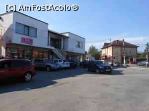 [P35] Horezu - În oraș. » foto by iulianic
 - 
<span class="allrVoted glyphicon glyphicon-heart hidden" id="av1257891"></span>
<a class="m-l-10 hidden" id="sv1257891" onclick="voting_Foto_DelVot(,1257891,3860)" role="button">șterge vot <span class="glyphicon glyphicon-remove"></span></a>
<a id="v91257891" class=" c-red"  onclick="voting_Foto_SetVot(1257891)" role="button"><span class="glyphicon glyphicon-heart-empty"></span> <b>LIKE</b> = Votează poza</a> <img class="hidden"  id="f1257891W9" src="/imagini/loader.gif" border="0" /><span class="AjErrMes hidden" id="e1257891ErM"></span>