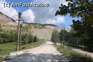 [P02] Cariera de piatră de l&acirc;ngă Mănăstirea Arnota, de aici se urcă destul de mult și sunt serpentine » foto by mprofeanu
 - 
<span class="allrVoted glyphicon glyphicon-heart hidden" id="av1199107"></span>
<a class="m-l-10 hidden" id="sv1199107" onclick="voting_Foto_DelVot(,1199107,3860)" role="button">șterge vot <span class="glyphicon glyphicon-remove"></span></a>
<a id="v91199107" class=" c-red"  onclick="voting_Foto_SetVot(1199107)" role="button"><span class="glyphicon glyphicon-heart-empty"></span> <b>LIKE</b> = Votează poza</a> <img class="hidden"  id="f1199107W9" src="/imagini/loader.gif" border="0" /><span class="AjErrMes hidden" id="e1199107ErM"></span>