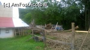 [P11] grădina din spate a locaţiei » foto by zlatna
 - 
<span class="allrVoted glyphicon glyphicon-heart hidden" id="av868182"></span>
<a class="m-l-10 hidden" id="sv868182" onclick="voting_Foto_DelVot(,868182,3860)" role="button">șterge vot <span class="glyphicon glyphicon-remove"></span></a>
<a id="v9868182" class=" c-red"  onclick="voting_Foto_SetVot(868182)" role="button"><span class="glyphicon glyphicon-heart-empty"></span> <b>LIKE</b> = Votează poza</a> <img class="hidden"  id="f868182W9" src="/imagini/loader.gif" border="0" /><span class="AjErrMes hidden" id="e868182ErM"></span>