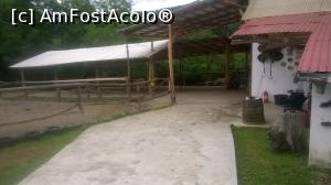 [P09] anexe ale Cuibului Liniştit » foto by zlatna
 - 
<span class="allrVoted glyphicon glyphicon-heart hidden" id="av868179"></span>
<a class="m-l-10 hidden" id="sv868179" onclick="voting_Foto_DelVot(,868179,3860)" role="button">șterge vot <span class="glyphicon glyphicon-remove"></span></a>
<a id="v9868179" class=" c-red"  onclick="voting_Foto_SetVot(868179)" role="button"><span class="glyphicon glyphicon-heart-empty"></span> <b>LIKE</b> = Votează poza</a> <img class="hidden"  id="f868179W9" src="/imagini/loader.gif" border="0" /><span class="AjErrMes hidden" id="e868179ErM"></span>