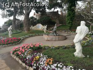 [P06] Giardini di Augusto » foto by crismis
 - 
<span class="allrVoted glyphicon glyphicon-heart hidden" id="av963842"></span>
<a class="m-l-10 hidden" id="sv963842" onclick="voting_Foto_DelVot(,963842,3887)" role="button">șterge vot <span class="glyphicon glyphicon-remove"></span></a>
<a id="v9963842" class=" c-red"  onclick="voting_Foto_SetVot(963842)" role="button"><span class="glyphicon glyphicon-heart-empty"></span> <b>LIKE</b> = Votează poza</a> <img class="hidden"  id="f963842W9" src="/imagini/loader.gif" border="0" /><span class="AjErrMes hidden" id="e963842ErM"></span>