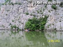 [P25] Intrarea în grota Veterani » foto by Lumis66
 - 
<span class="allrVoted glyphicon glyphicon-heart hidden" id="av409974"></span>
<a class="m-l-10 hidden" id="sv409974" onclick="voting_Foto_DelVot(,409974,3894)" role="button">șterge vot <span class="glyphicon glyphicon-remove"></span></a>
<a id="v9409974" class=" c-red"  onclick="voting_Foto_SetVot(409974)" role="button"><span class="glyphicon glyphicon-heart-empty"></span> <b>LIKE</b> = Votează poza</a> <img class="hidden"  id="f409974W9" src="/imagini/loader.gif" border="0" /><span class="AjErrMes hidden" id="e409974ErM"></span>