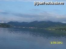 [P28] Dunărea albastră la apus » foto by Lumis66
 - 
<span class="allrVoted glyphicon glyphicon-heart hidden" id="av409977"></span>
<a class="m-l-10 hidden" id="sv409977" onclick="voting_Foto_DelVot(,409977,3894)" role="button">șterge vot <span class="glyphicon glyphicon-remove"></span></a>
<a id="v9409977" class=" c-red"  onclick="voting_Foto_SetVot(409977)" role="button"><span class="glyphicon glyphicon-heart-empty"></span> <b>LIKE</b> = Votează poza</a> <img class="hidden"  id="f409977W9" src="/imagini/loader.gif" border="0" /><span class="AjErrMes hidden" id="e409977ErM"></span>